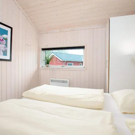Baltic Getaway With Private Sauna * Großenbrode